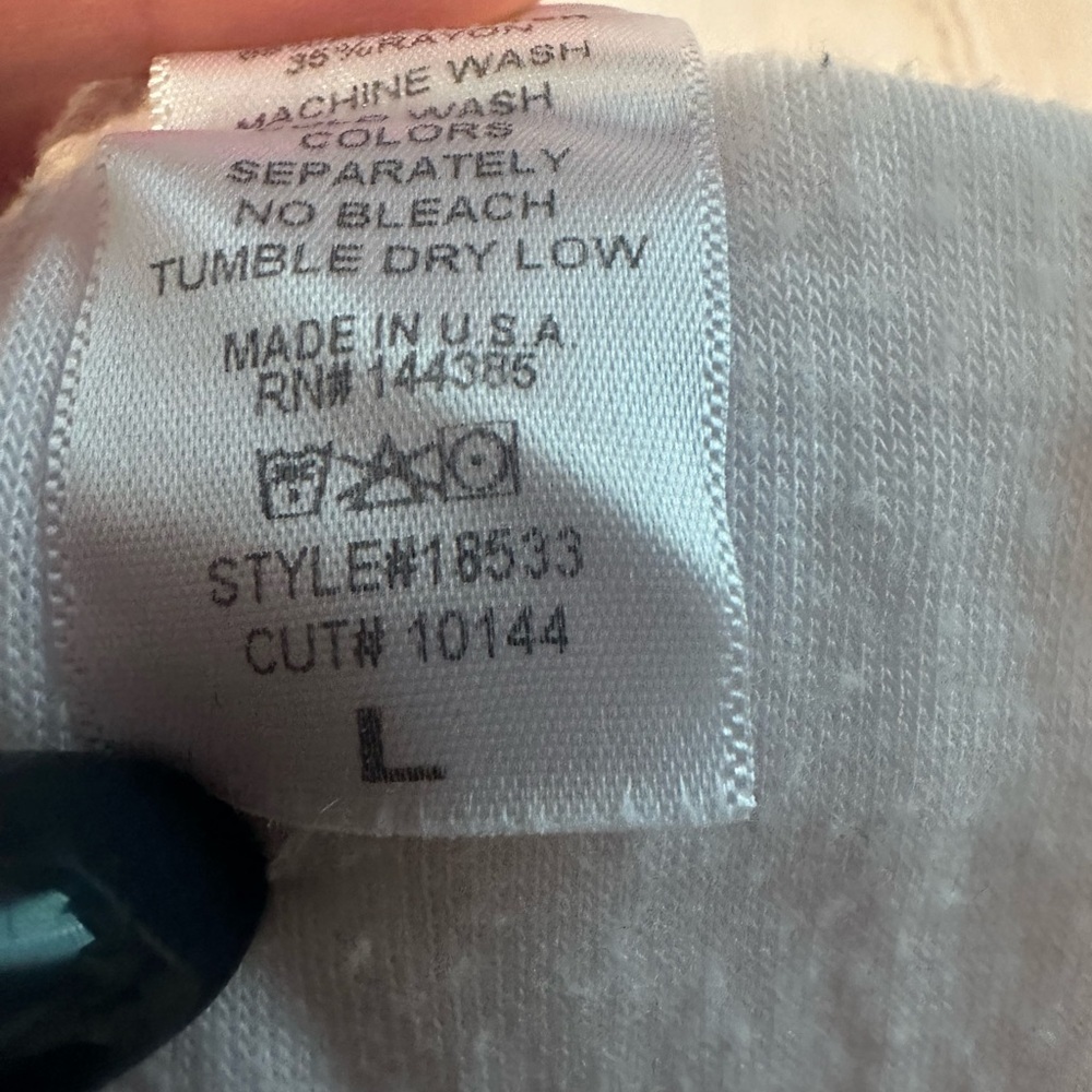 White Fitted Long Sleeve Buttoned Top Cute Distressed Bottom - Picture 5 of 5